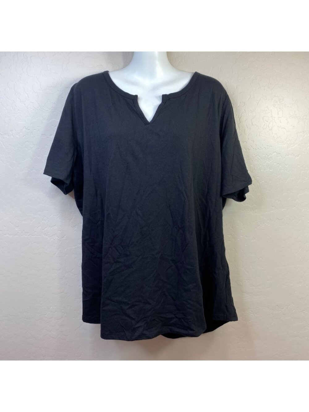 Terra & Sky Womens Black Solid V-Neck Short Sleeve T-Shirt Size 1X